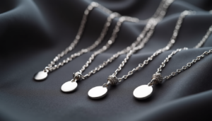 collier argent — image à la une